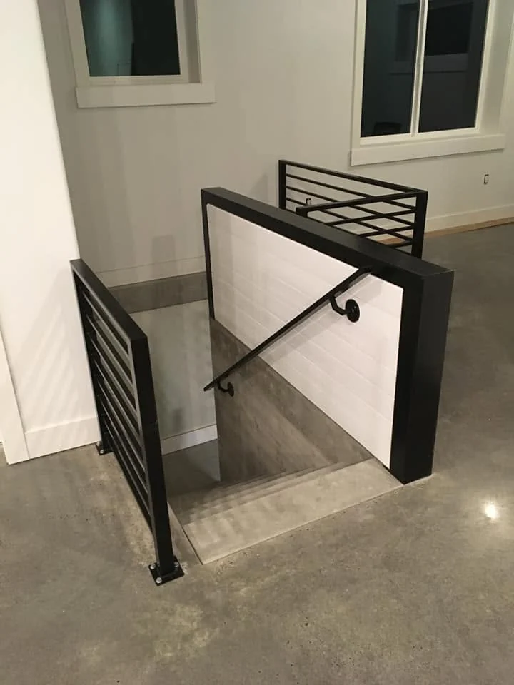 The railings around the stair opening.